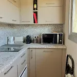Apartment Proche Balcon Et Parking Deauville