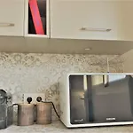 Apartment Proche Balcon Et Parking Deauville