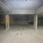 Proche Balcon Et Parking
