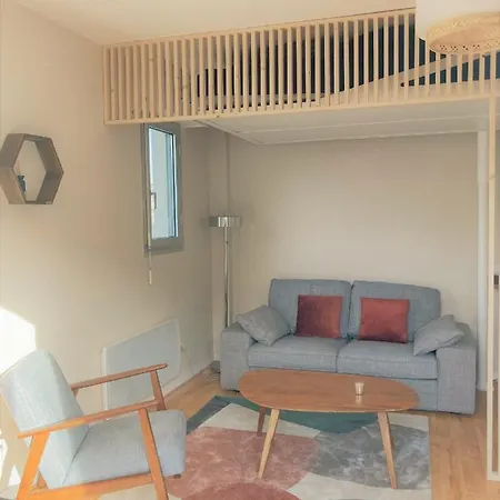 Proche Balcon Et Parking *