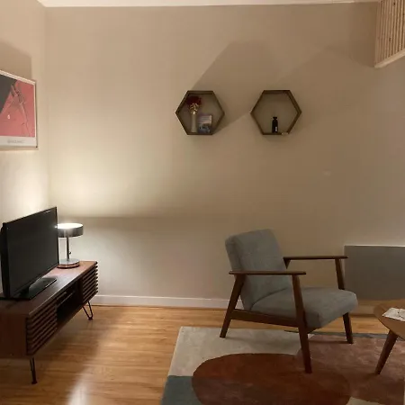 Appartement Proche Balcon Et Parking *