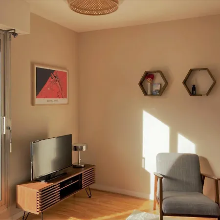 Proche Balcon Et Parking Apartamento *