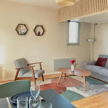 Proche Balcon Et Parking Апартаменты *