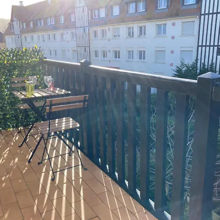 Proche Balcon Et Parking Апартаменты Довиль