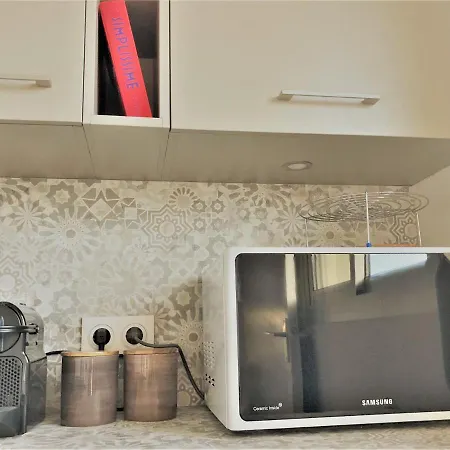 Апартаменты Proche Balcon Et Parking Довиль