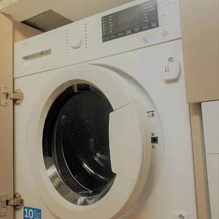 Appartement Proche Balcon Et Parking *