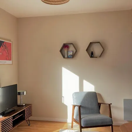 Proche Balcon Et Parking * Deauville