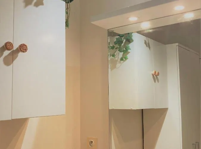 Apartment Proche Balcon Et Parking Deauville